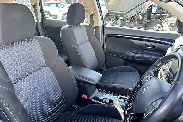 2019 Mitsubishi Outlander ES ZL