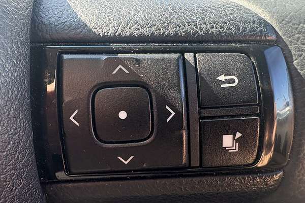 2017 Toyota Hilux SR5 GUN126R 4X4
