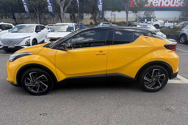 2022 Toyota C-HR Koba ZYX10R