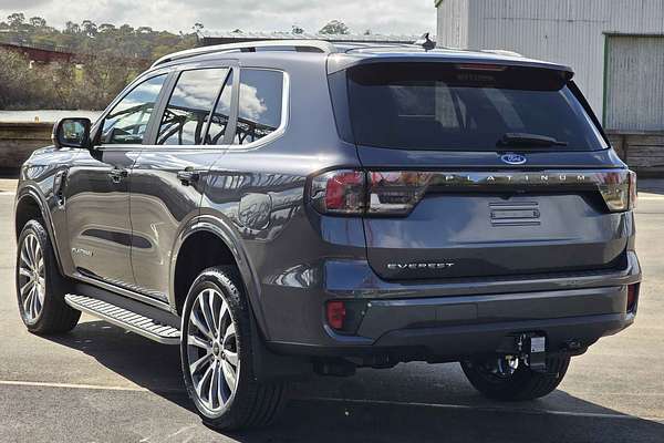2025 Ford Everest Platinum 3.0L