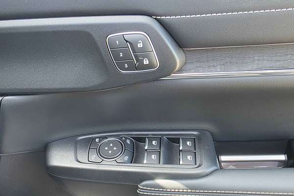 2025 Ford Ranger Platinum 4X4 3.0L