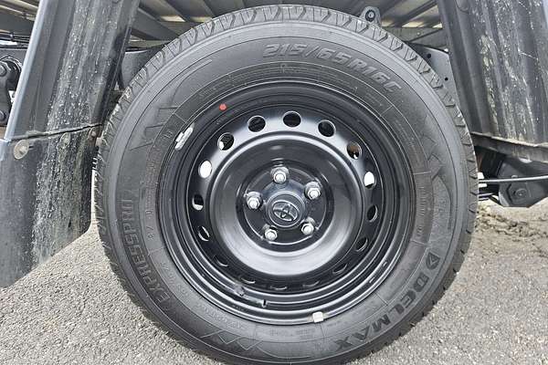 2021 Toyota Hilux Workmate TGN121R