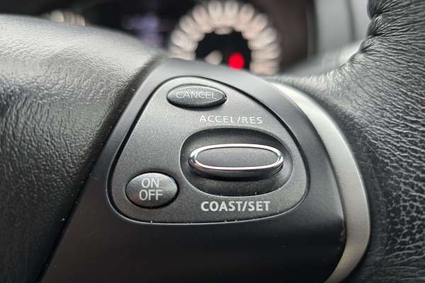 2017 Nissan Pathfinder ST R52 Series II