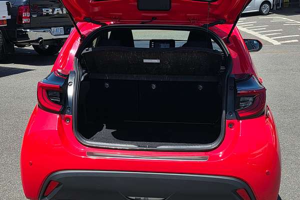 2022 Toyota Yaris HB Hybrid SX Hybrid MXPH10R