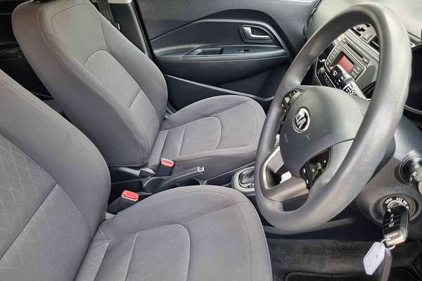 2016 Kia Rio S UB