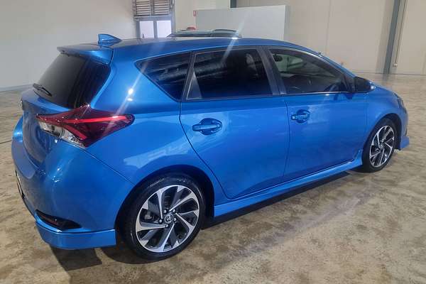 2016 Toyota Corolla SX ZRE182R