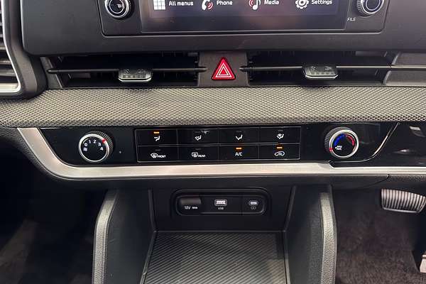 2024 Kia Sportage S NQ5