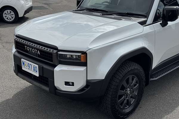 2024 Toyota Landcruiser Prado Altitude GDJ251R