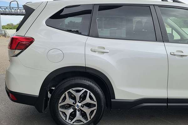 2023 Subaru Forester 2.5i S5
