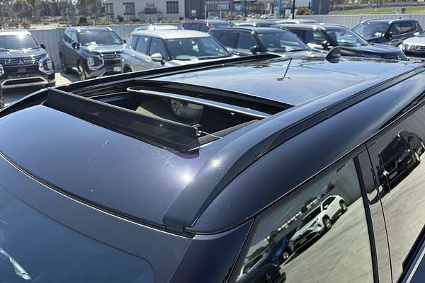 2025 Mitsubishi Outlander PHEV GSR ZM