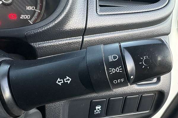 2018 Mitsubishi Triton GLX MR 4X4