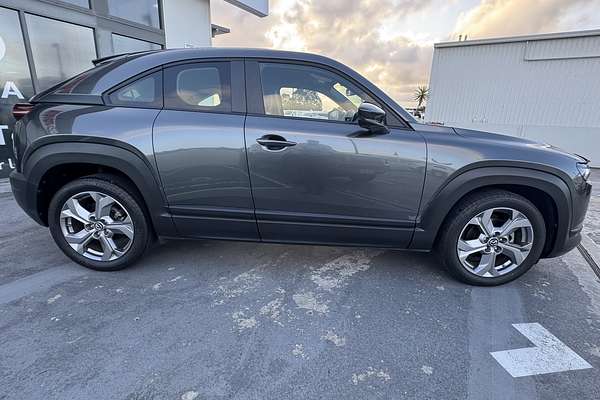 2021 Mazda MX-30 G20e Evolve DR Series