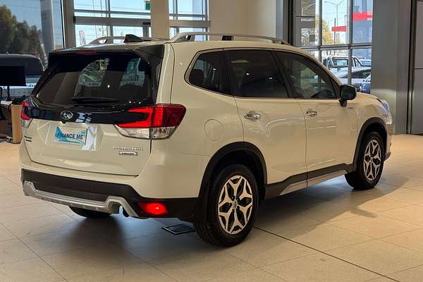 2024 Subaru Forester Hybrid L S5