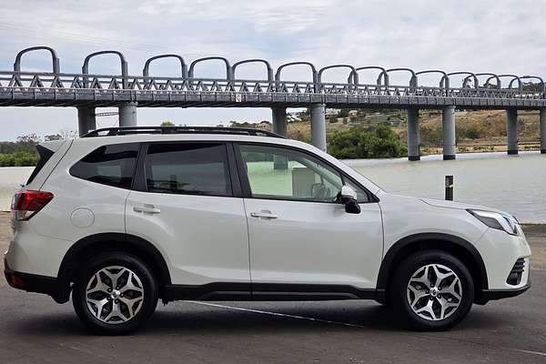 2023 Subaru Forester 2.5i S5