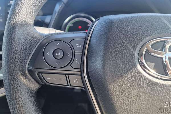 2024 Toyota Camry Ascent AXVH70R
