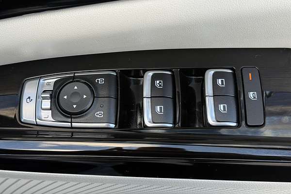 2023 Kia Carnival Special Edition KA4