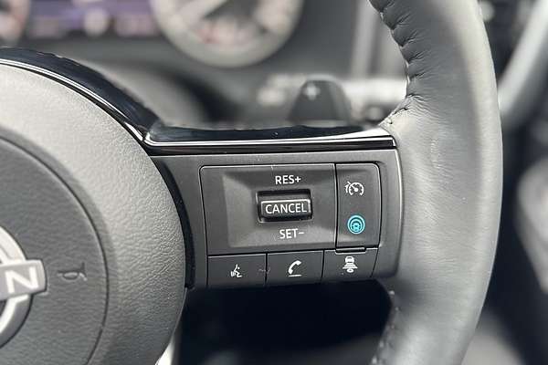 2025 Nissan X-TRAIL ST-L T33