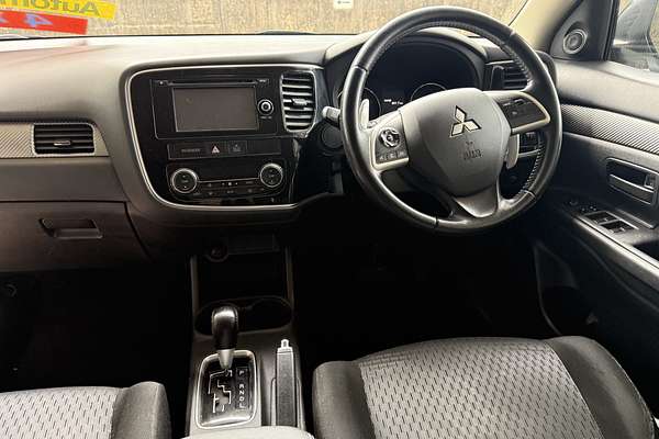 2013 Mitsubishi Outlander LS ZJ