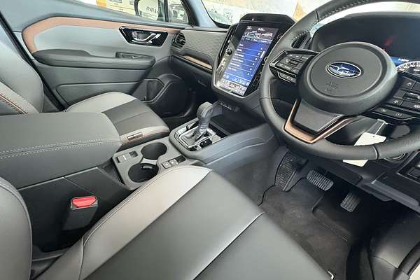 2025 Subaru Forester Hybrid Sport S6