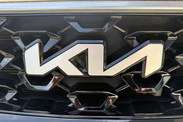 2022 Kia Sorento Sport MQ4