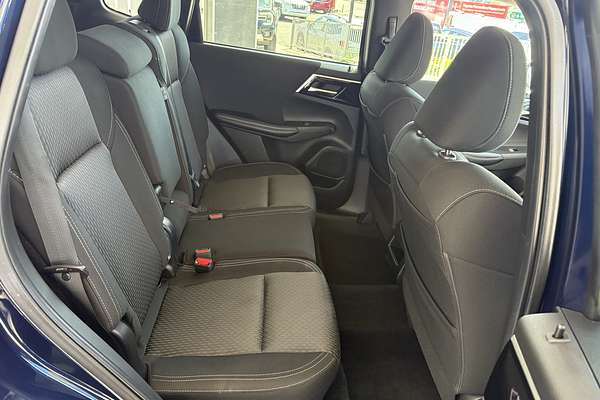 2021 Mitsubishi Outlander LS ZM