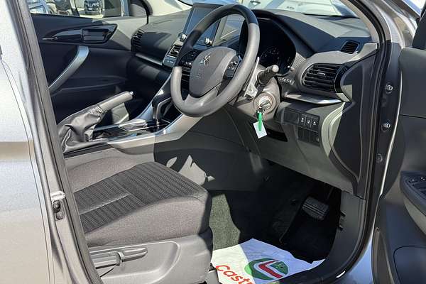 2025 Mitsubishi Eclipse Cross ES YB