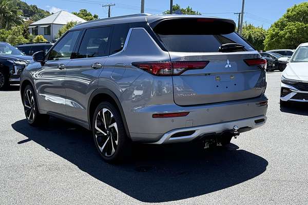 2022 Mitsubishi Outlander PHEV Exceed ZM