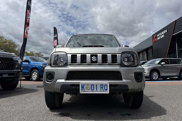 2016 Suzuki Jimny Sierra SN413 T6