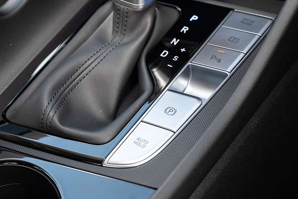 2025 Hyundai i30 Elite Hybrid CN7.V2