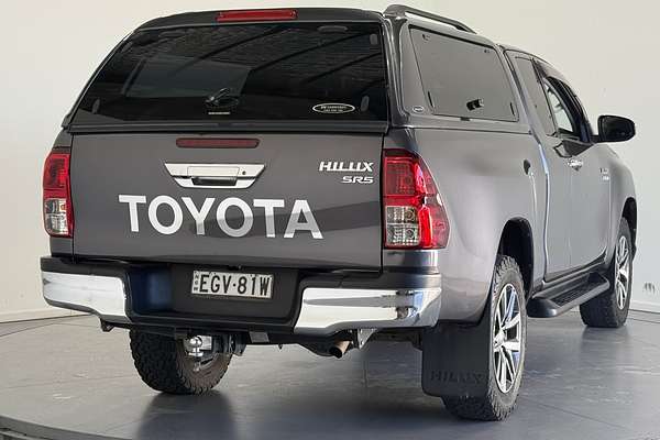 2019 Toyota Hilux SR5 GUN126R