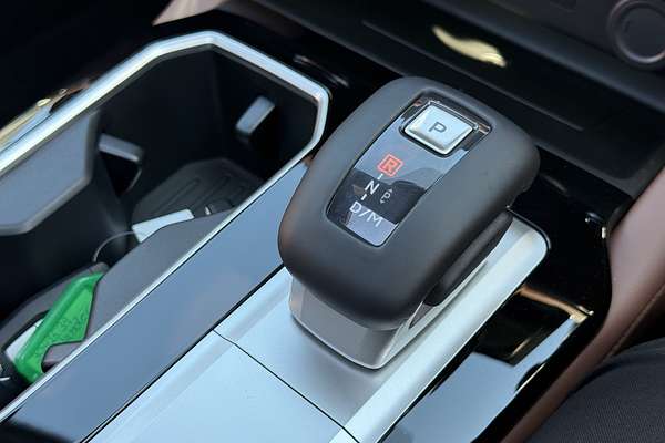 2025 Mitsubishi Outlander Exceed Tourer ZM