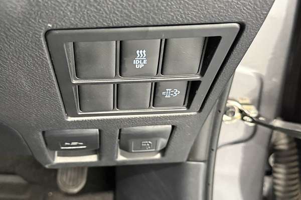 2019 Toyota Hilux SR5 GUN126R