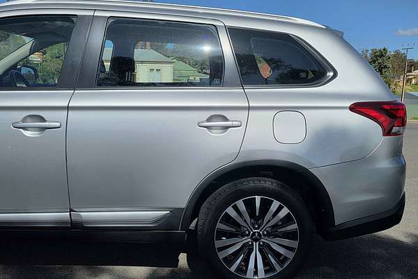2018 Mitsubishi Outlander ES ZL