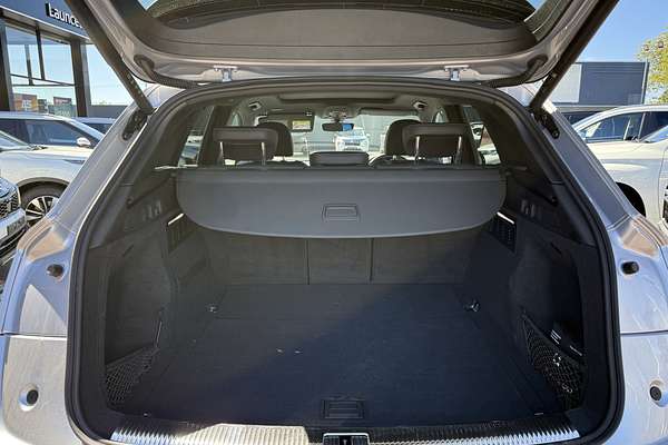 2024 Audi Q5 45 TFSI Sport FY