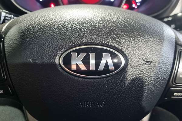 2013 Kia Rio SLi UB