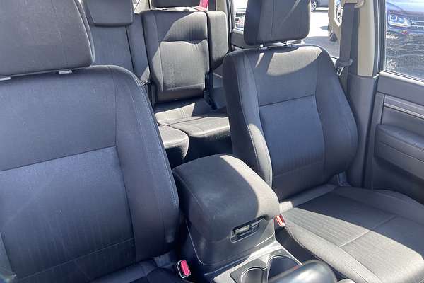 2019 Mitsubishi Pajero GLX NX