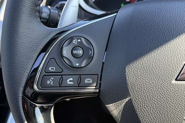 2025 Mitsubishi Eclipse Cross Exceed YB