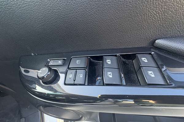 2017 Toyota Hilux SR5 GUN126R 4X4