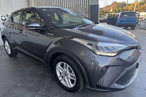 2020 Toyota C-HR NGX10R