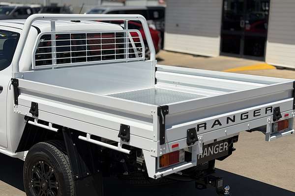 2025 Ford Ranger XL 4X4 2.0L
