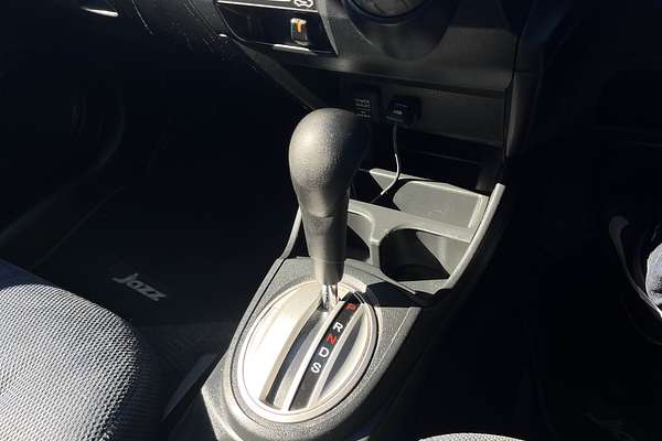 2012 Honda JAZZ VTi-S GE