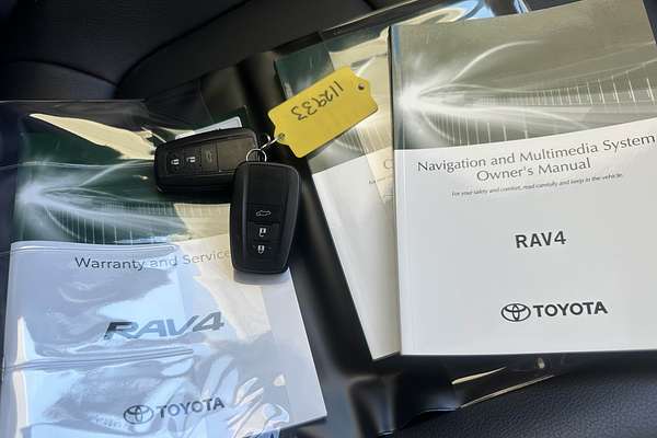 2020 Toyota RAV4 Cruiser AXAH52R