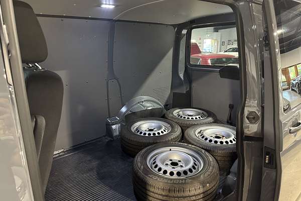 2023 Volkswagen Transporter TDI340 T6.1 SWB