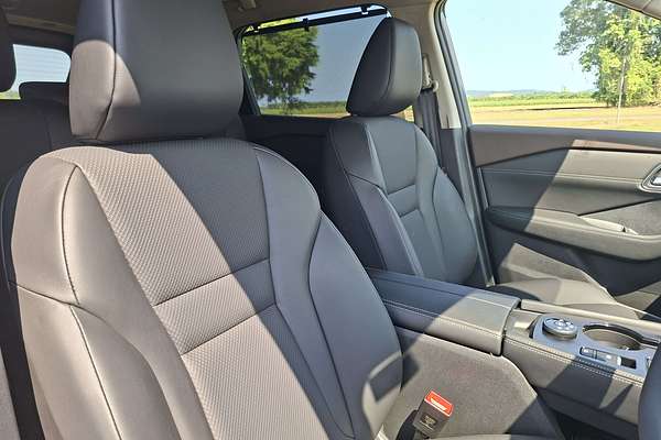 2025 Nissan X-TRAIL N-TREK T33