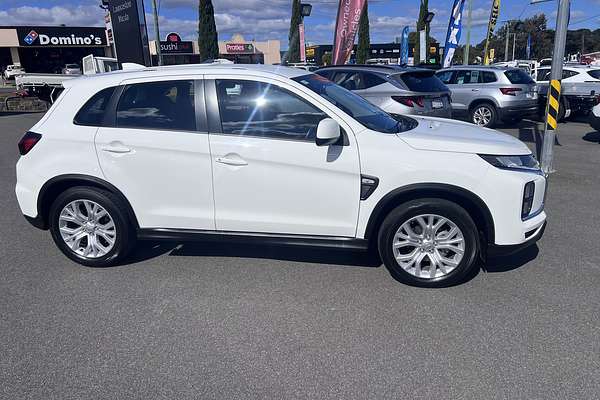 2022 Mitsubishi ASX ES XD