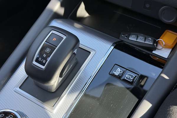 2025 Mitsubishi Outlander PHEV Exceed ZM