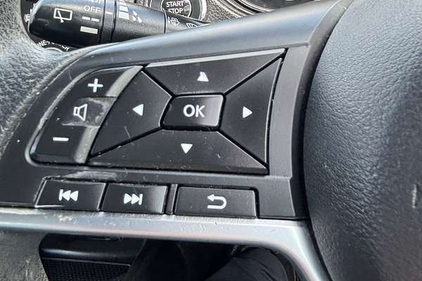 2017 Nissan X-TRAIL ST T32