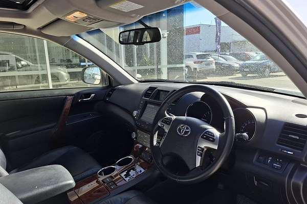 2013 Toyota Kluger Grande GSU45R