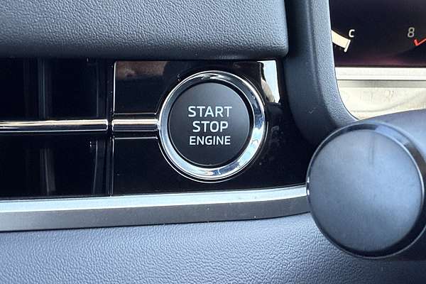 2025 Mitsubishi Outlander ES ZM