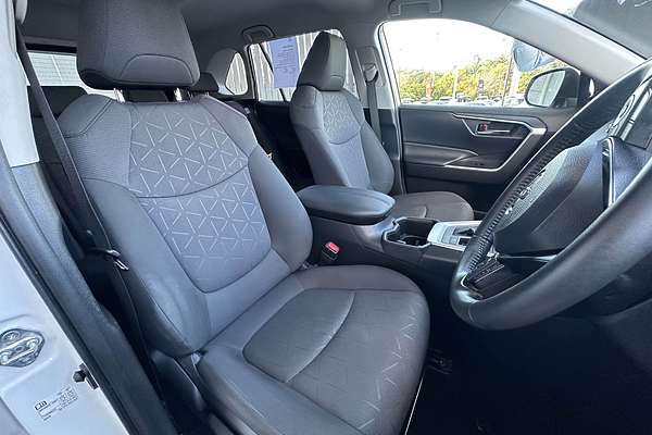 2022 Toyota RAV4 GXL AXAH52R